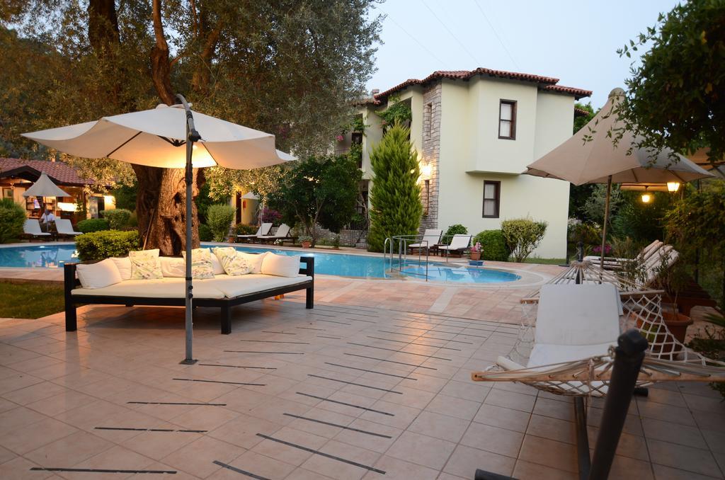 Olive Garden Apart Hotel Гьочек Стая снимка