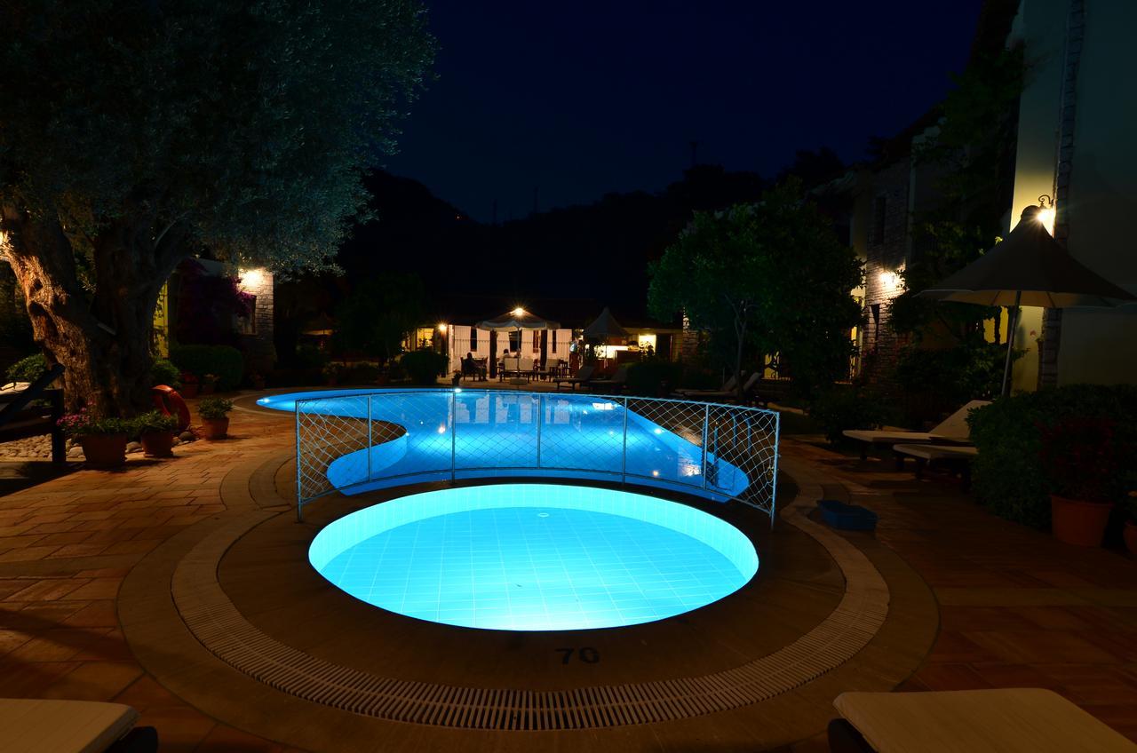 Olive Garden Apart Hotel Гьочек Екстериор снимка